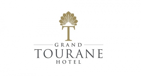 GRAND TOURANE